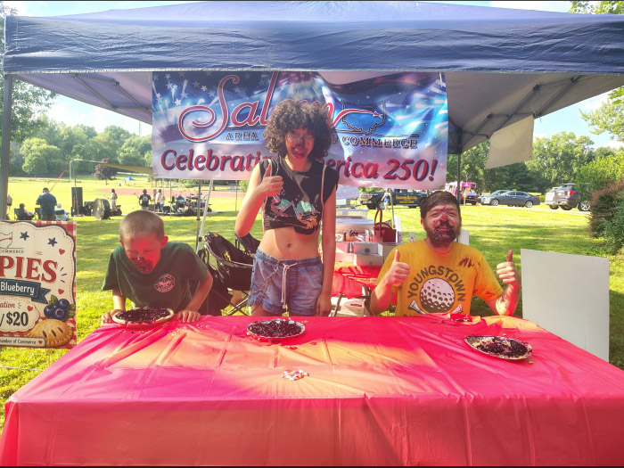 Gallery pie eating 2026